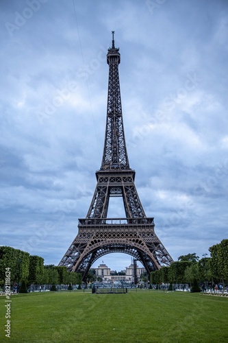 eiffel tower in paris © engineeringfilmmaker