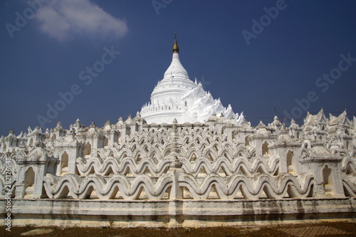 Hsinbyume Myatheindan Pagoda - Mingun/ Myanmar © rasferret