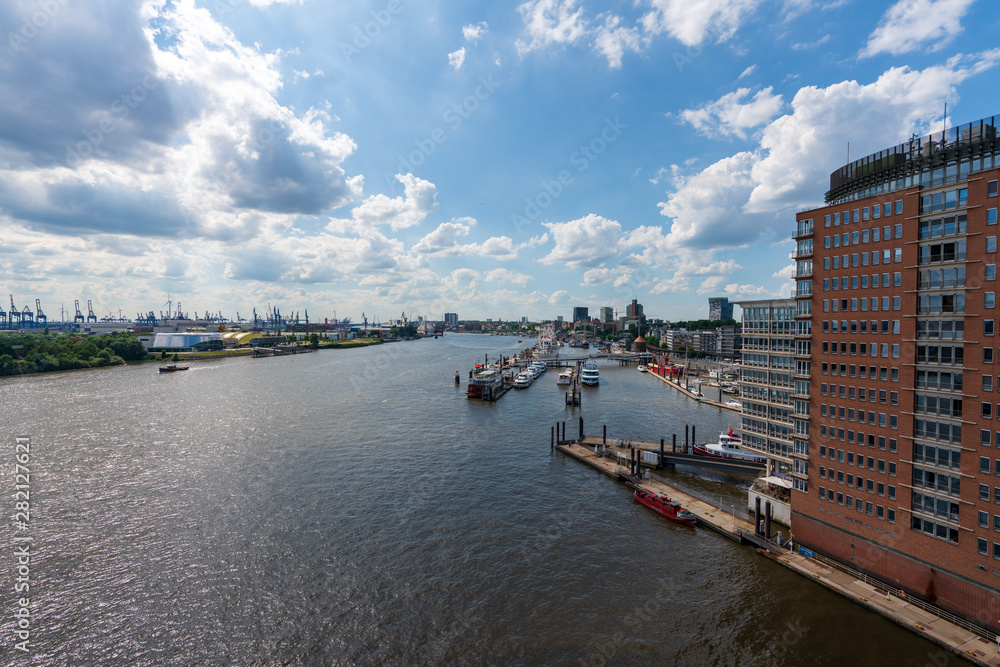 Obraz premium Hamburger Hafen