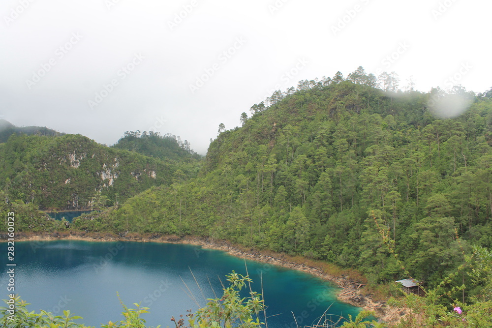 Obraz premium Lagunas de Montebello