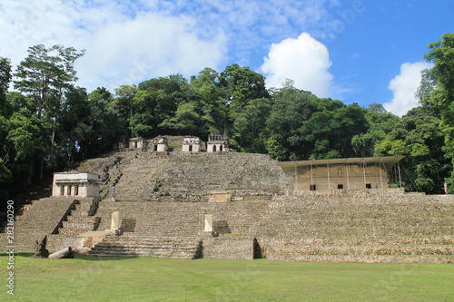 Yaxchilán y Bonampak photo