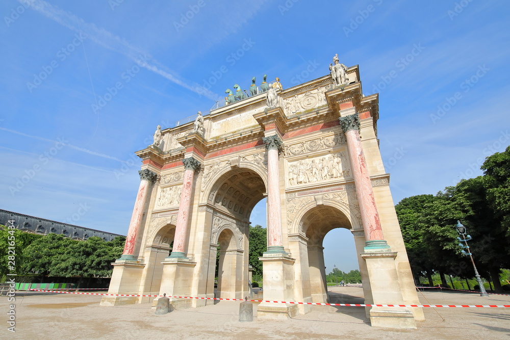 Arc de Triomphe du Carrousel Paris France