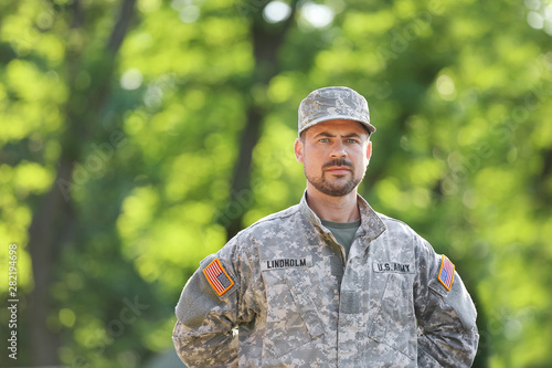Male soldier in camouflage ...