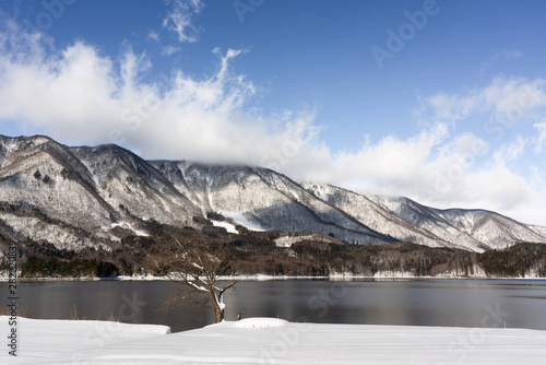 冬の青木湖