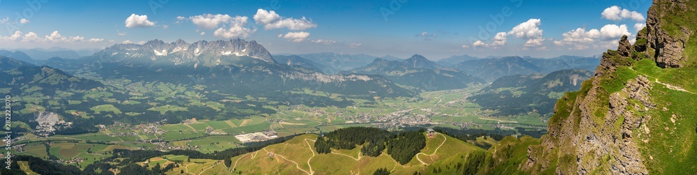 Panorama am Kitzbühler Horn mit Wilden Kaiser