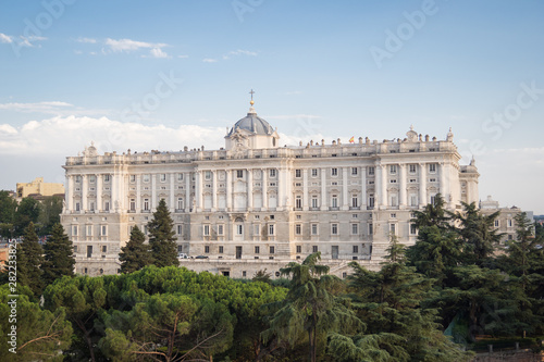 Fachada principal del palacio real de Madrid