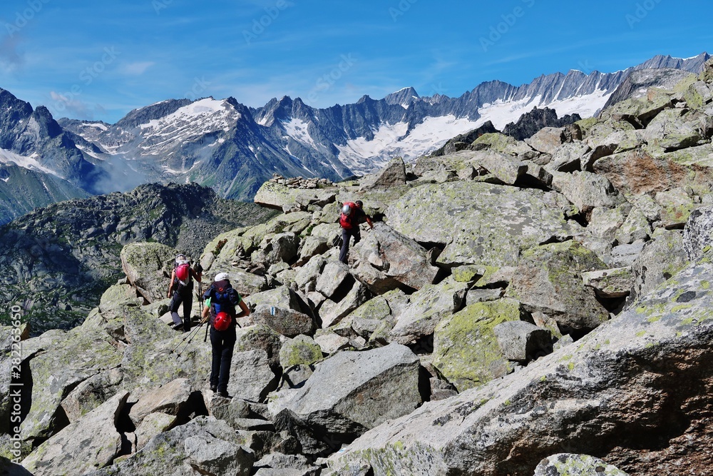 Bergwandern bei Göschenen, Kanton Uri, Schweiz