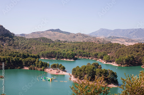 paisaje natural de el chorro, málaga, españa