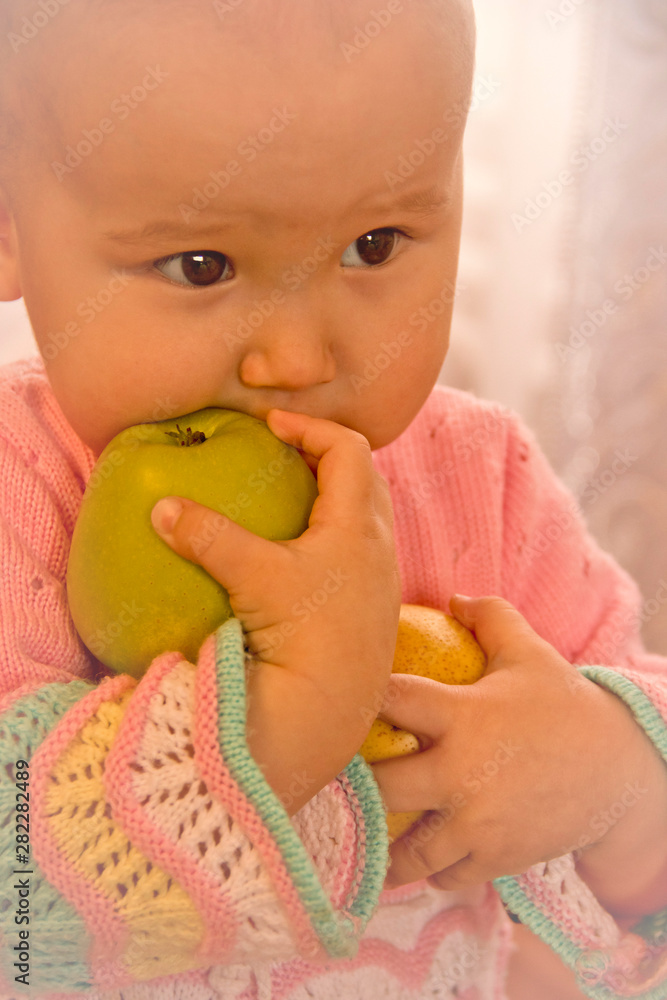 Beautiful Little Girl With Apples Beautiful Little Girl With Apples