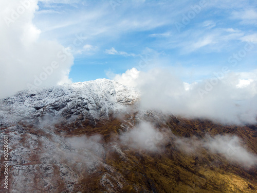 Montagne Nuages 