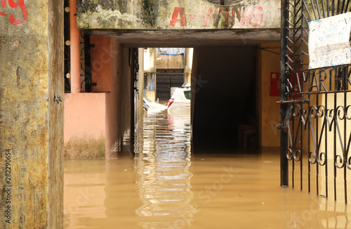 Canvas Print Residential area under flood water