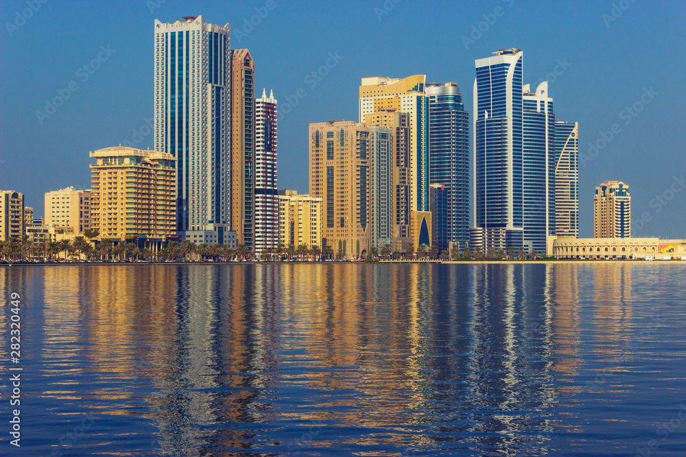 Obraz premium Sharjah skyline at sunny day, United Arab Emirates