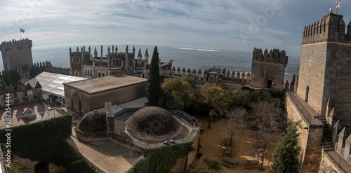 Foto The Castle of Almodóvar del Río, a restored castle near Cordoba, Spain