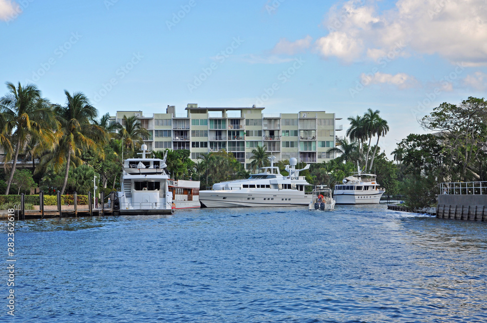 Fort Lauderdale New River is Intracoastal Waterway to Atlantic Ocean and is home for luxurious yachts in Fort Lauderdale, Florida, USA. Fort Lauderdale New River is Intracoastal Waterway to Atlantic Ocean and is home for luxurious yachts in Fort Lauderdale, Florida, USA.