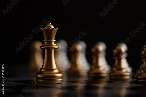 gold queen is the leader