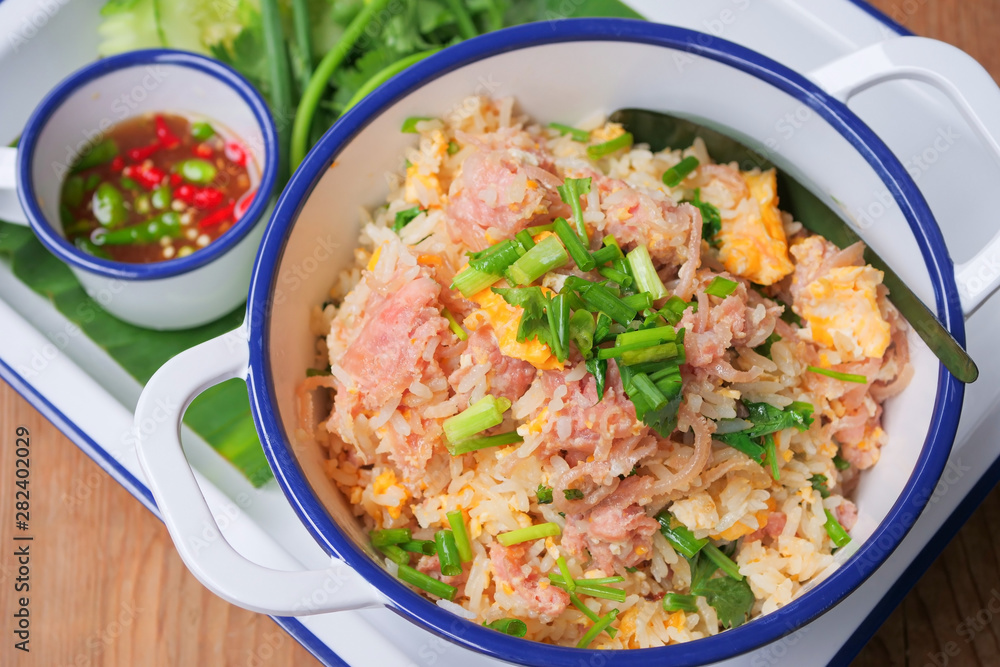 Fried Rice with Fermented Pork ,Kao Pad Nham