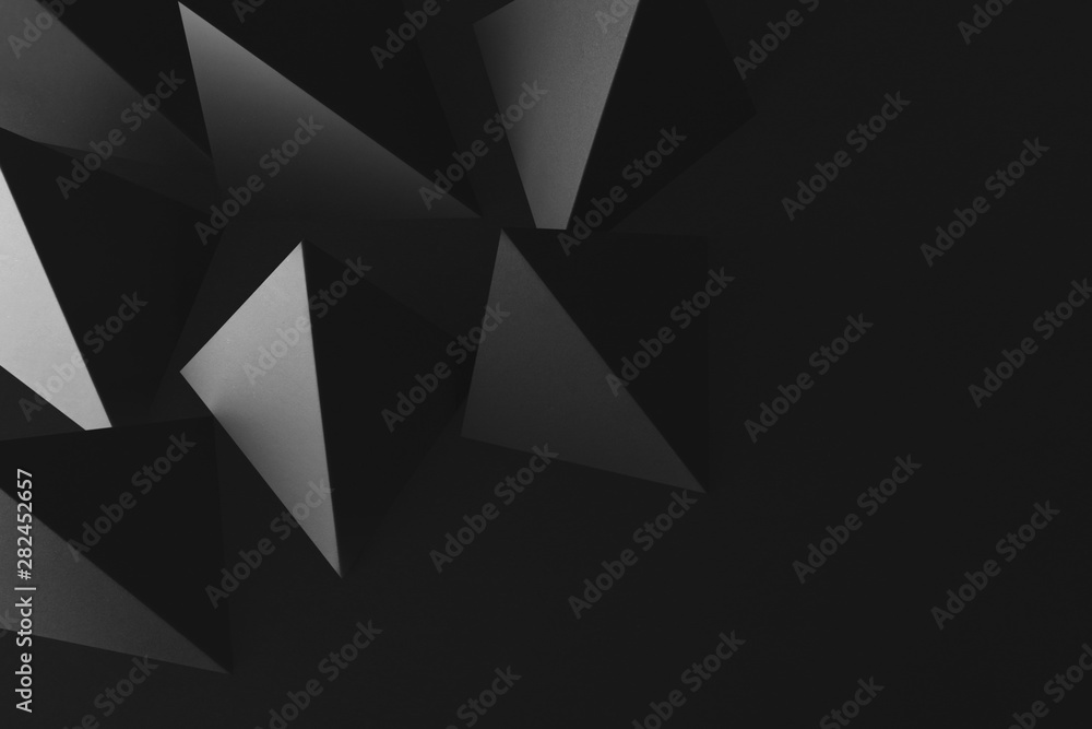 Pyramidal shapes for dark background