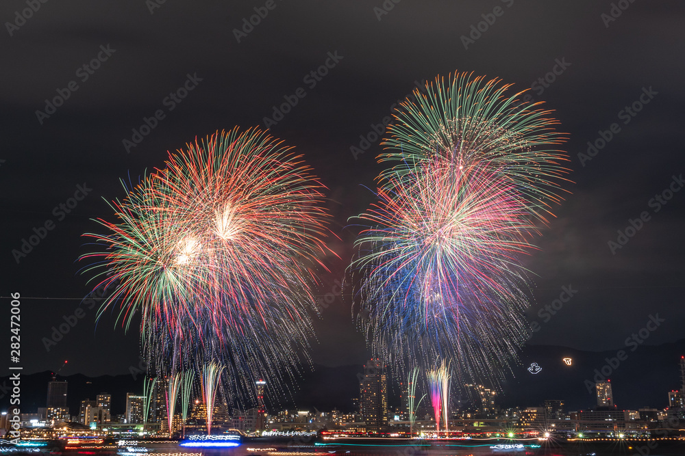 みなとこうべ海上花火大会 Stock Photo Adobe Stock