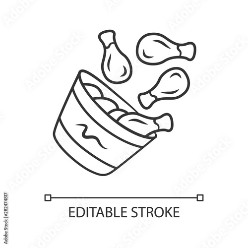 Chicken bucket linear icon. BBQ chicken drumsticks, legs. Unhealthy fast food. Restaurant, steakhouse menu. Thin line illustration. Contour symbol. Vector isolated outline drawing. Editable stroke