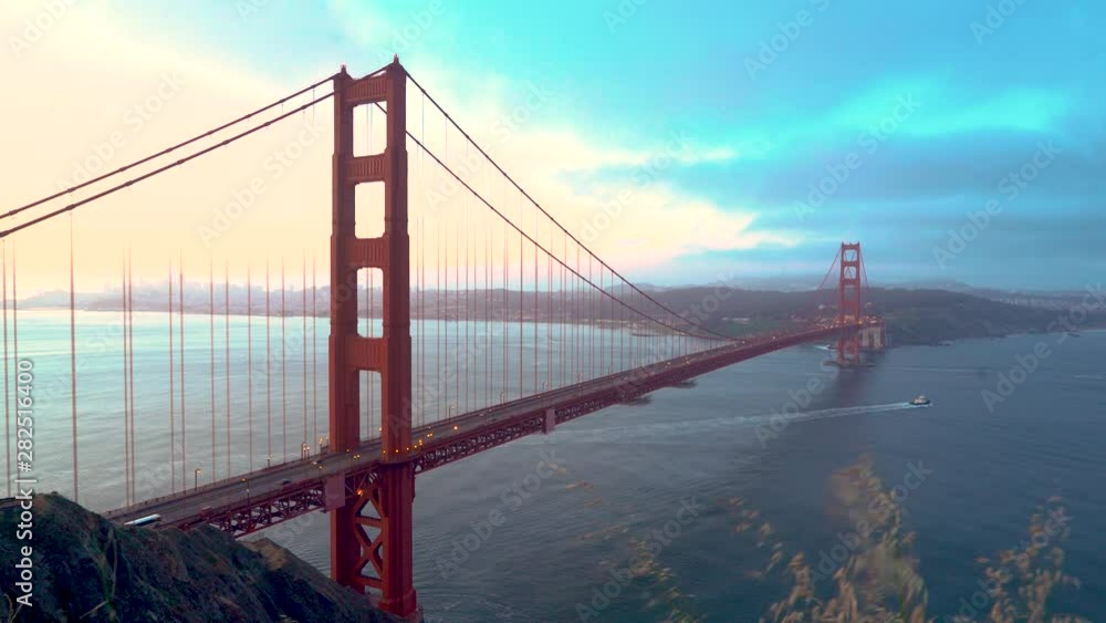 Golden Gate Bridge in San Francisco Golden Gate Bridge in San Francisco