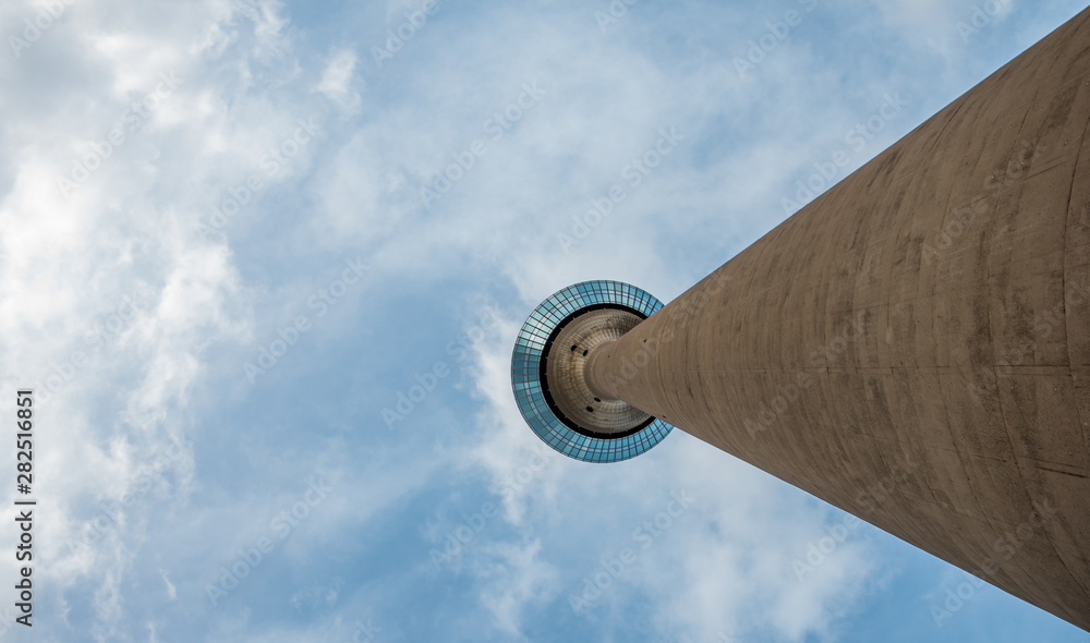 Fototapeta premium Rheinturm horizontal