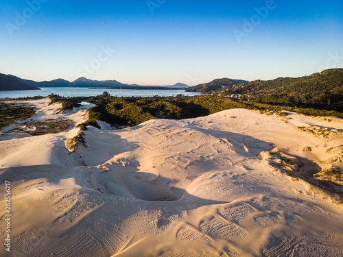 Dunas da praia da joaquina em Florianópolis photo