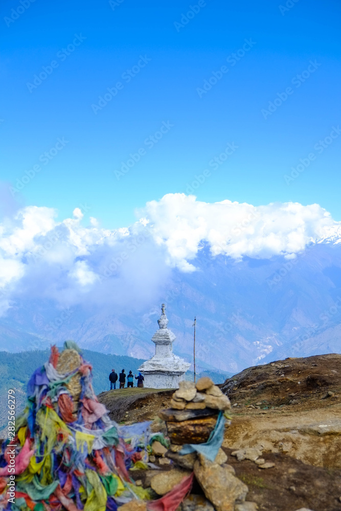 Obraz premium ネパールのランタントレッキングの風景