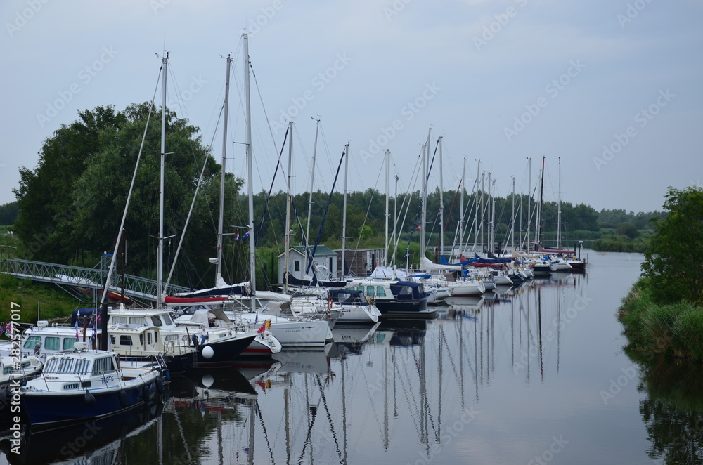 Fototapeta premium port nature de Benedensas