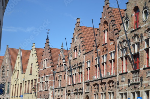 Bruges maisons à pignons étagés © Arnaud