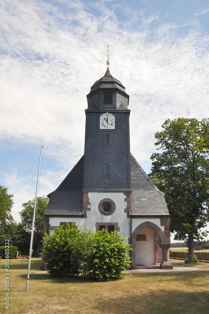 Kirche in Höhn