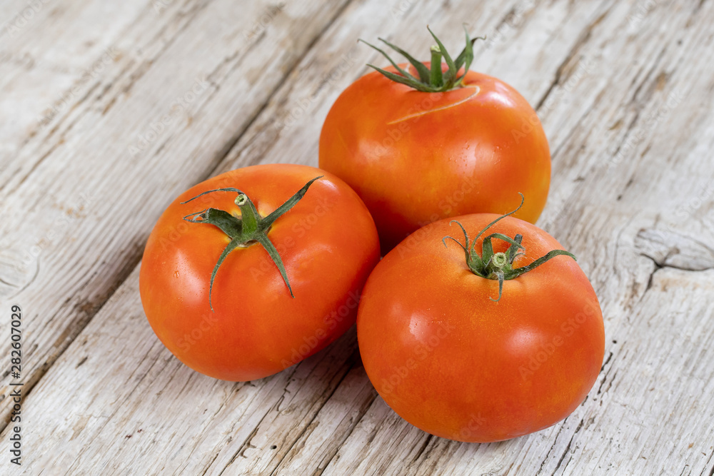 tomates tomates