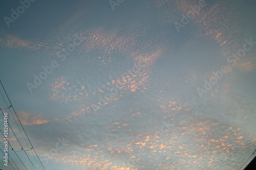 夏、うき雲