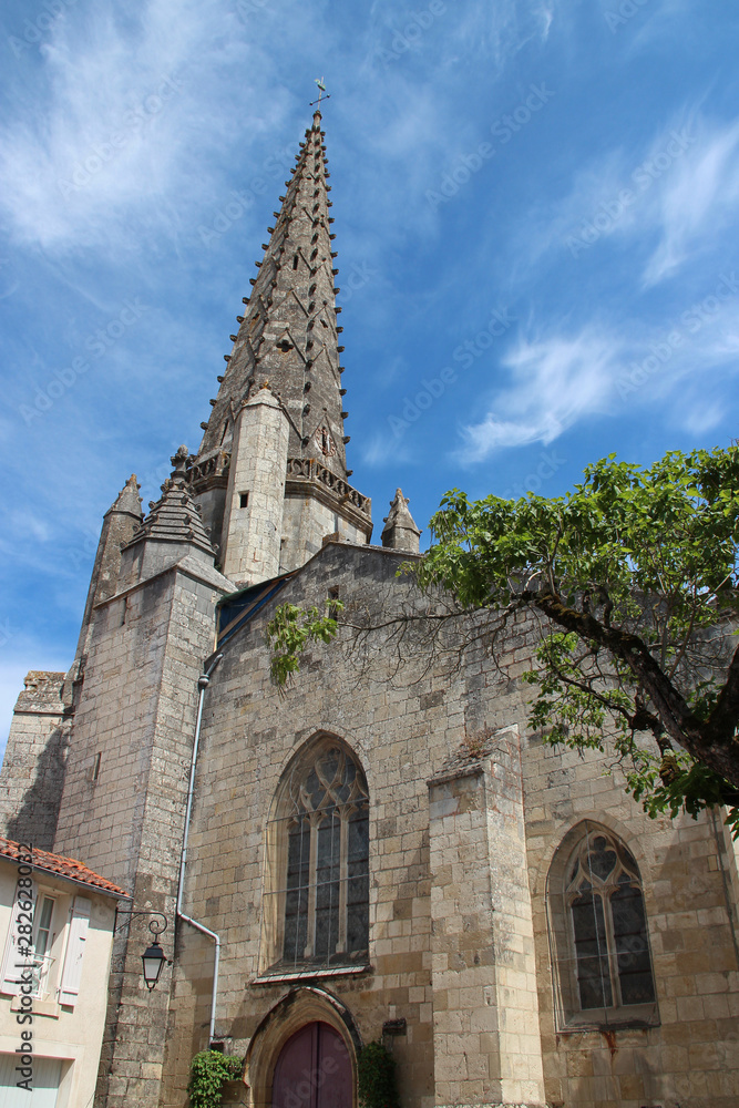 saint-jean church in fontenay-le-comte (france)