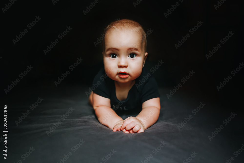 Beautiful babe on the bad wiht black sheet. Beautiful babe on the bad wiht black sheet.