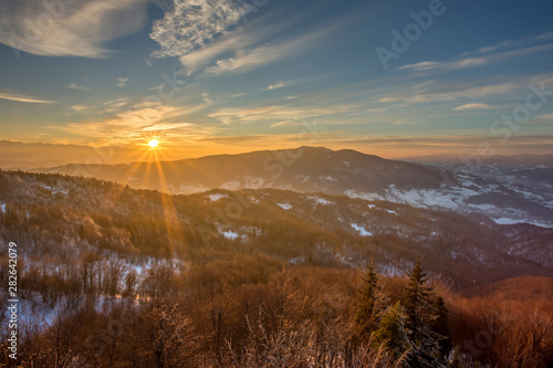 Fototapeta Naklejka Na Ścianę i Meble -  Beskid Sądecki - Karpaty Góry