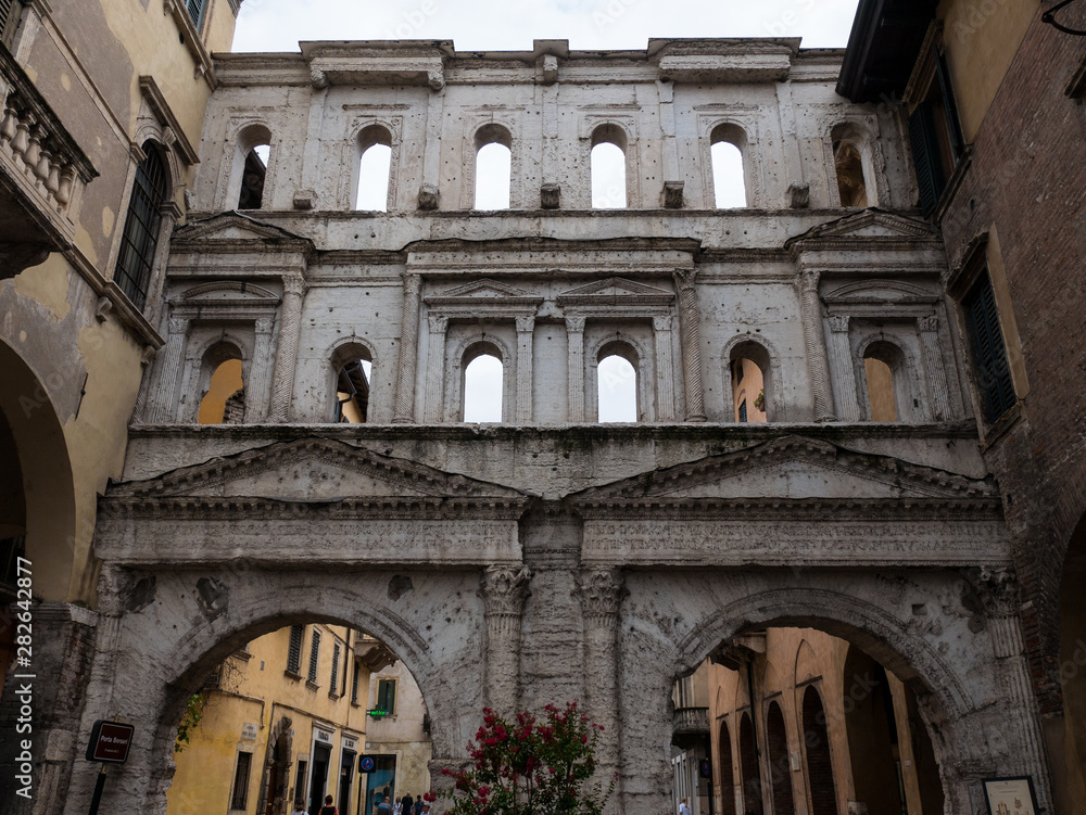 glimpses of palaces in Verona