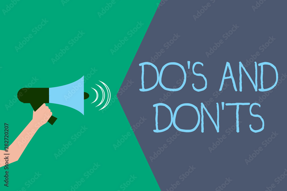 Fotografie Writing note showing Do s is And Don t nots