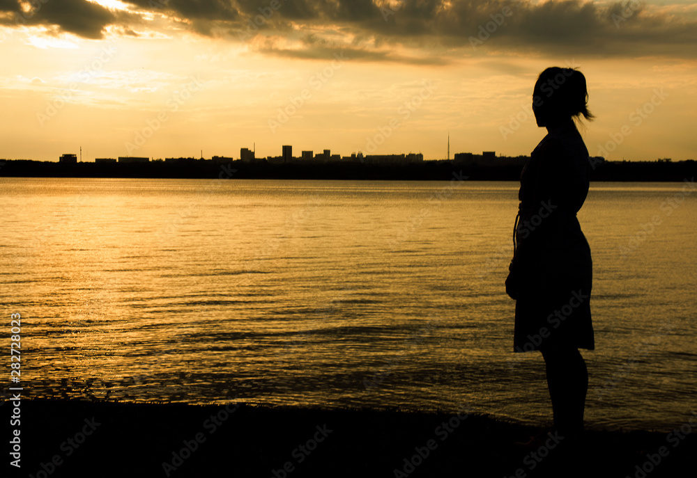 Fototapeta premium View of sunset on Lake Paranoa, at the Dom Bosco Hergmitae