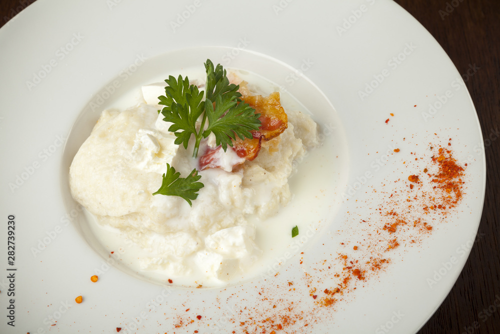 mush with cheese and bacon