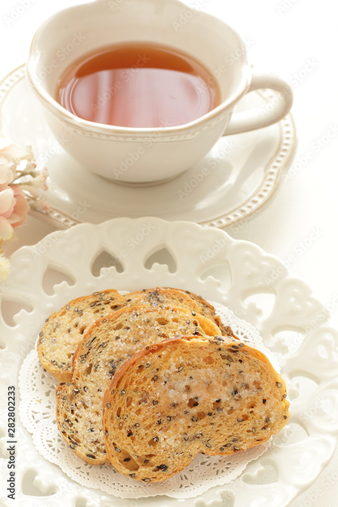 Homemade sesame rusk, baked sesame french bread Homemade sesame rusk, baked sesame french bread