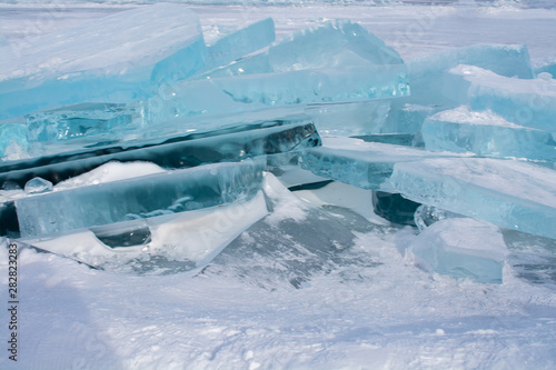 Ice cubes in frozen lake at Lake Bikal, Russia © pomiti