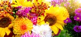 Sommer Herbst Blumen Grußkarte - bunter Blumenstrauß mit Dahlien - Hintergrund Banner Blumen