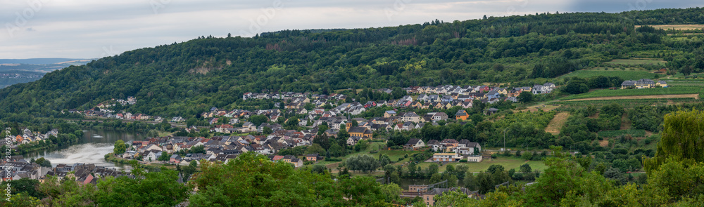 Oberbillig Trier Mosel Panorama Sommer
