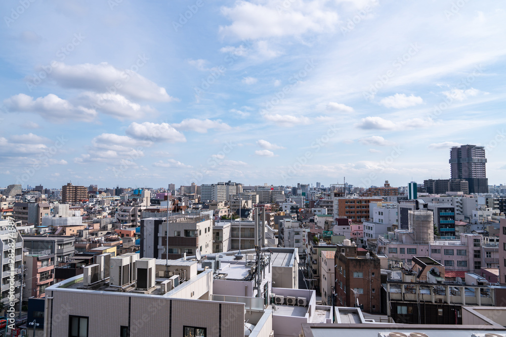 View of downtown cityscape in tokyo, Japan.