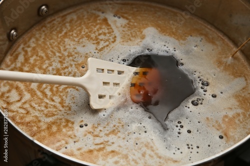 Brewing craft beer in a kitchen. Home brewing concept image. фототапет