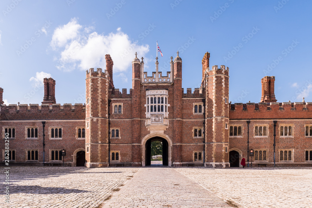 Φωτογραφία Hampton Court Palace England