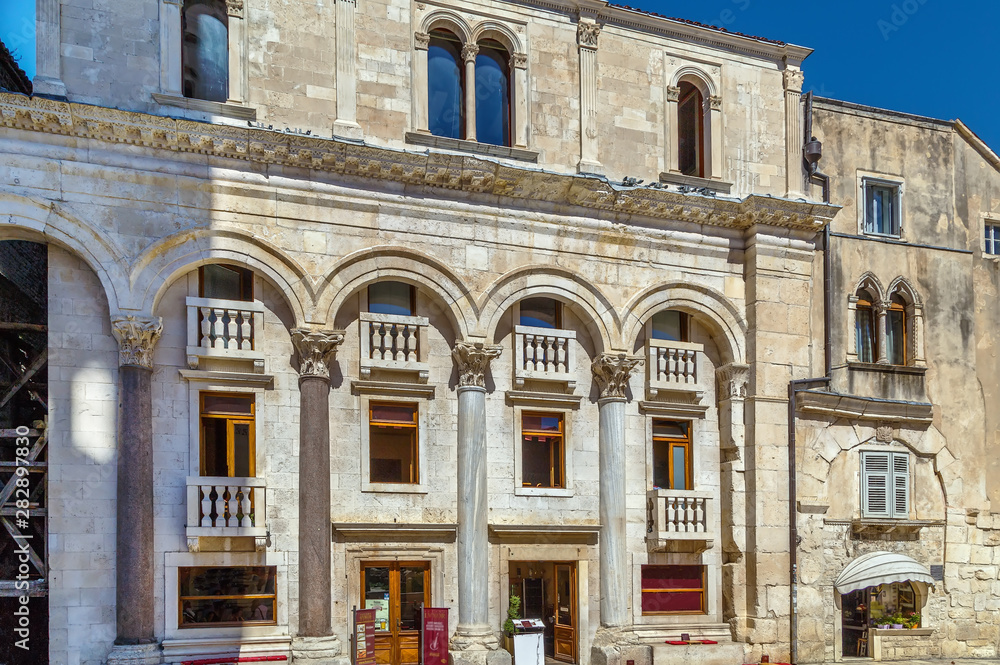 Grisogono - Cipci Palace, Split, Croatia
