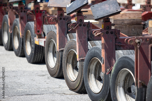 Valokuva Multi-wheel trailer for exceptional road transport