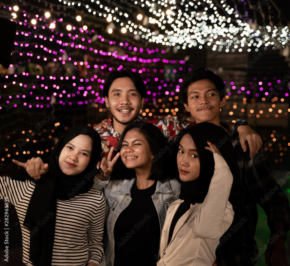 having fun with friends at rooftop cafe, decor with lamp tumblr having fun with friends at rooftop cafe, decor with lamp tumblr