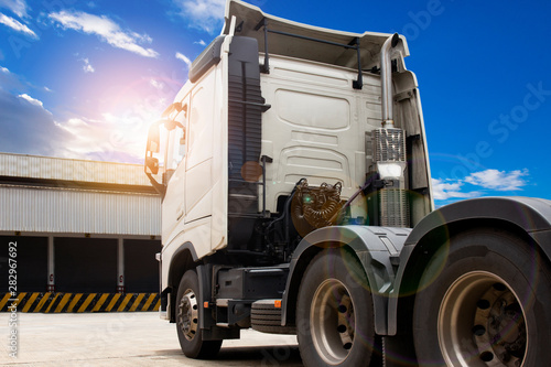 semi truck parking at warehouse